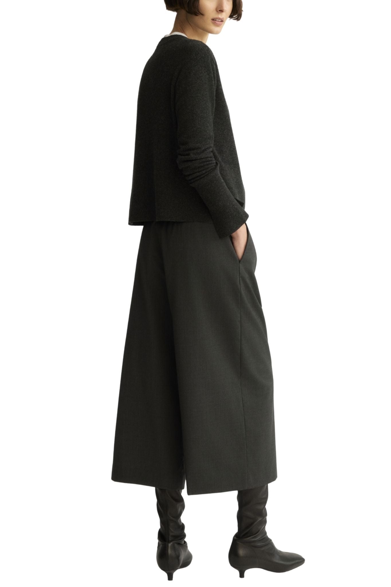 Arlo Mott Reeve Culotte w/ Belt - Vermillion