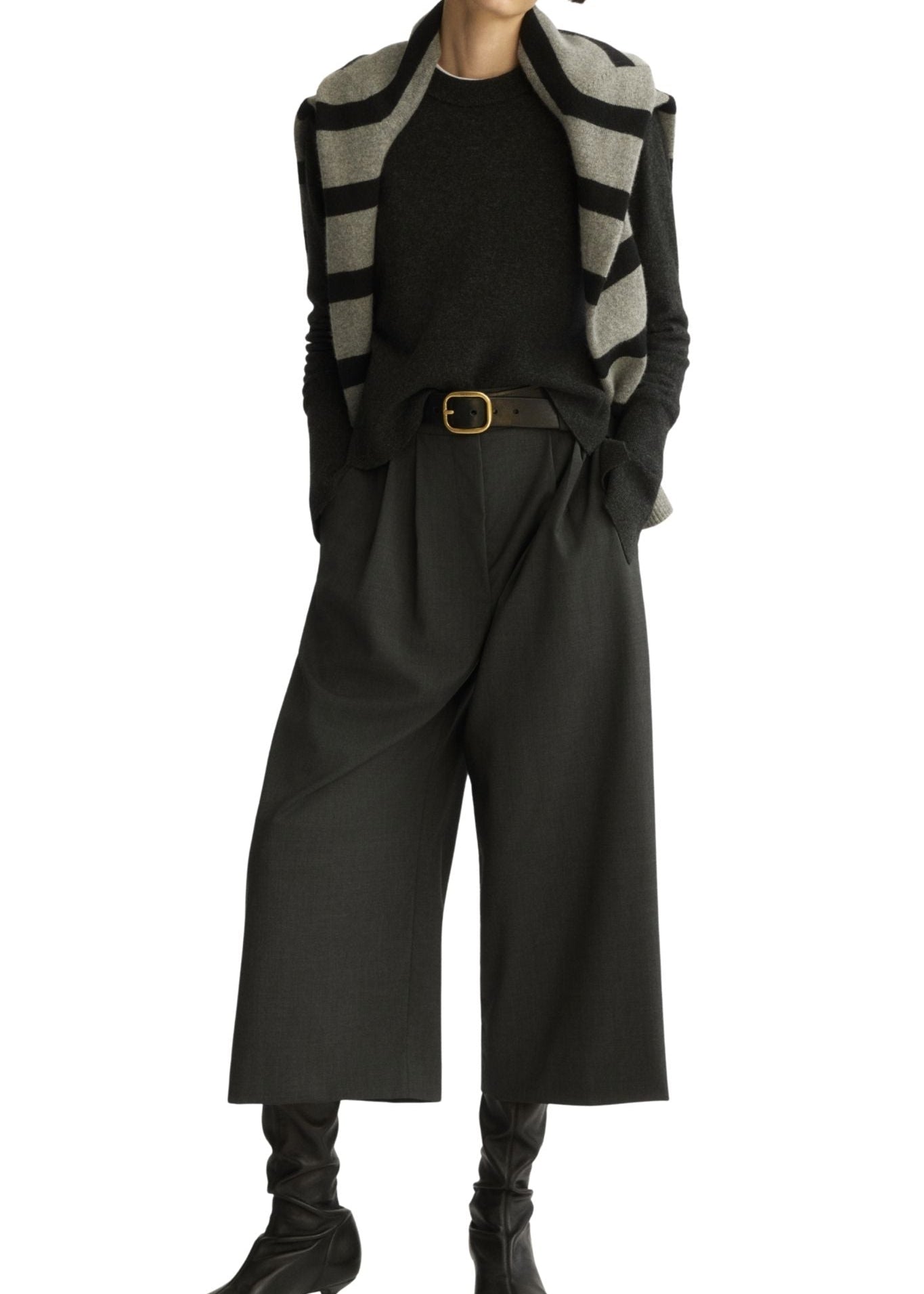 Arlo Mott Reeve Culotte w/ Belt - Vermillion