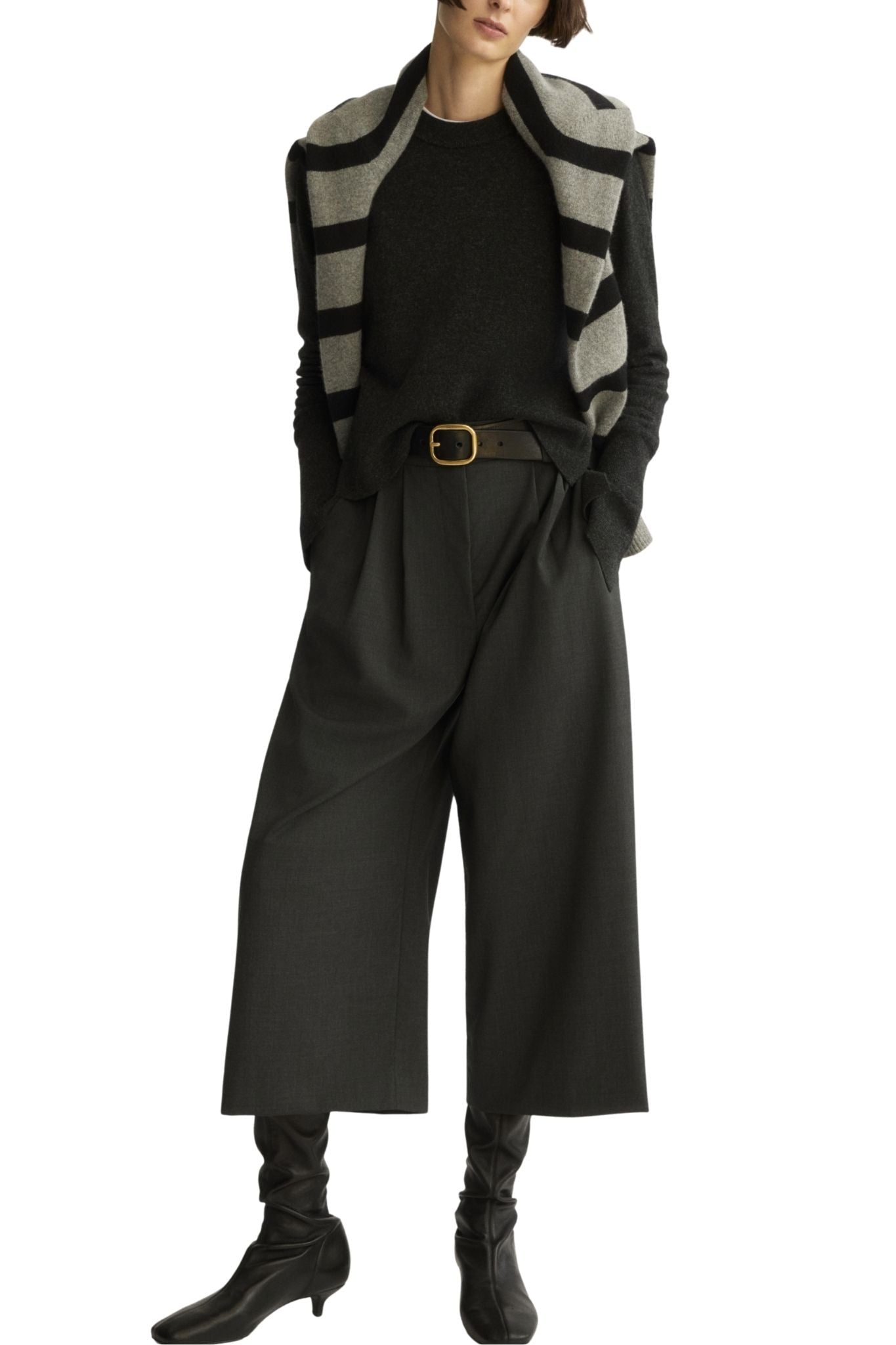 Arlo Mott Reeve Culotte w/ Belt - Vermillion