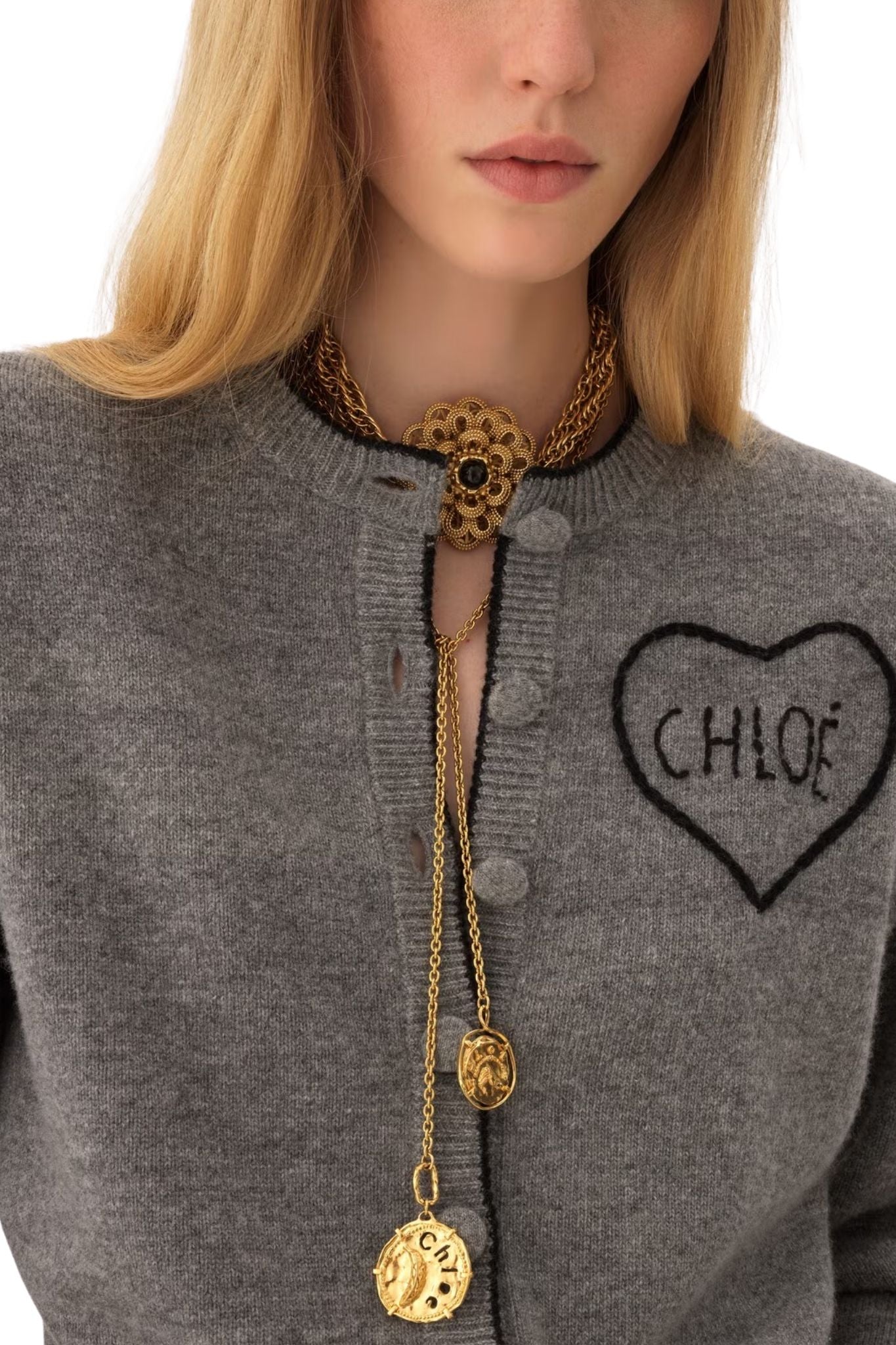 Chloe MC08 Fitted Logo Cardigan in a Wool & Cashmere Knit - Vermillion