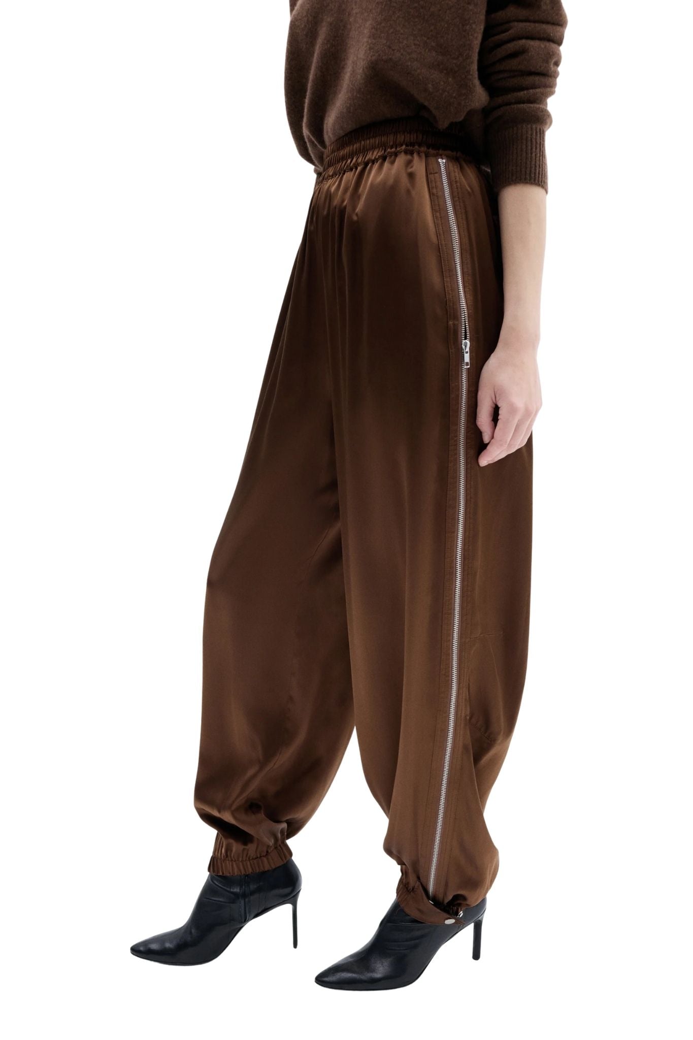 CO Articulated Vented Pant - Vermillion