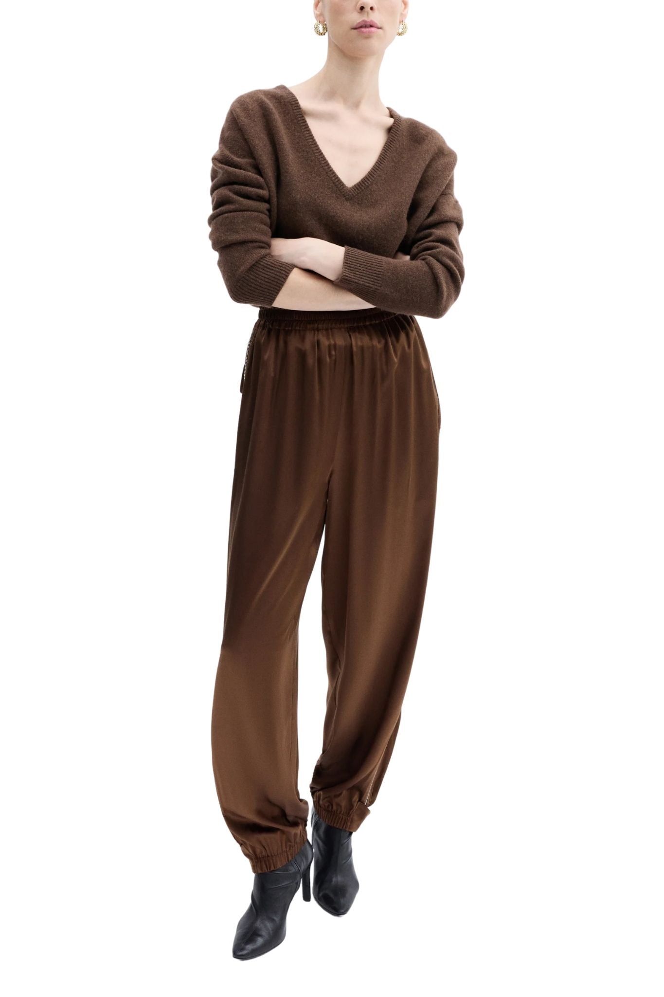 CO Articulated Vented Pant - Vermillion