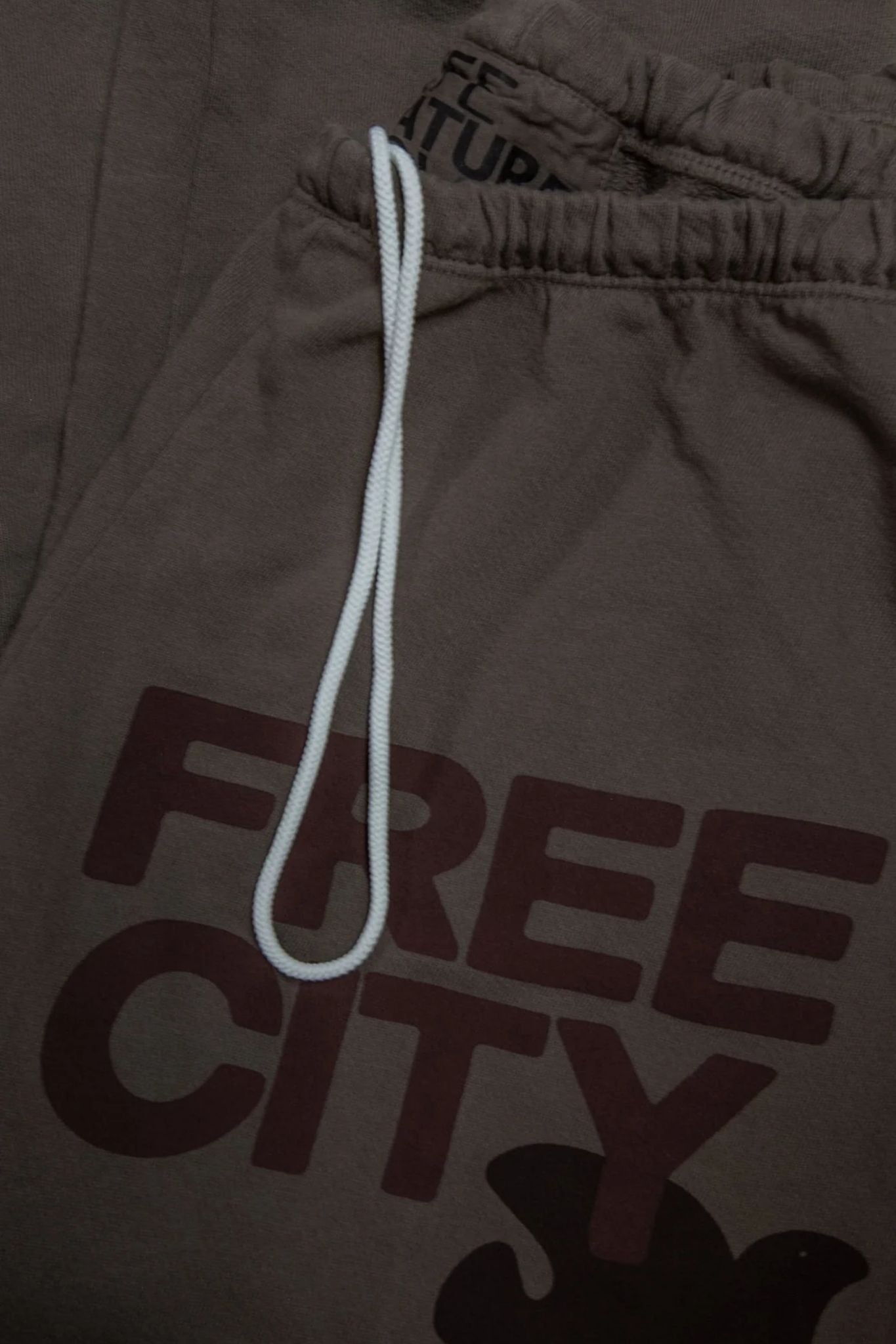 Free City Large Sweatpant - Vermillion