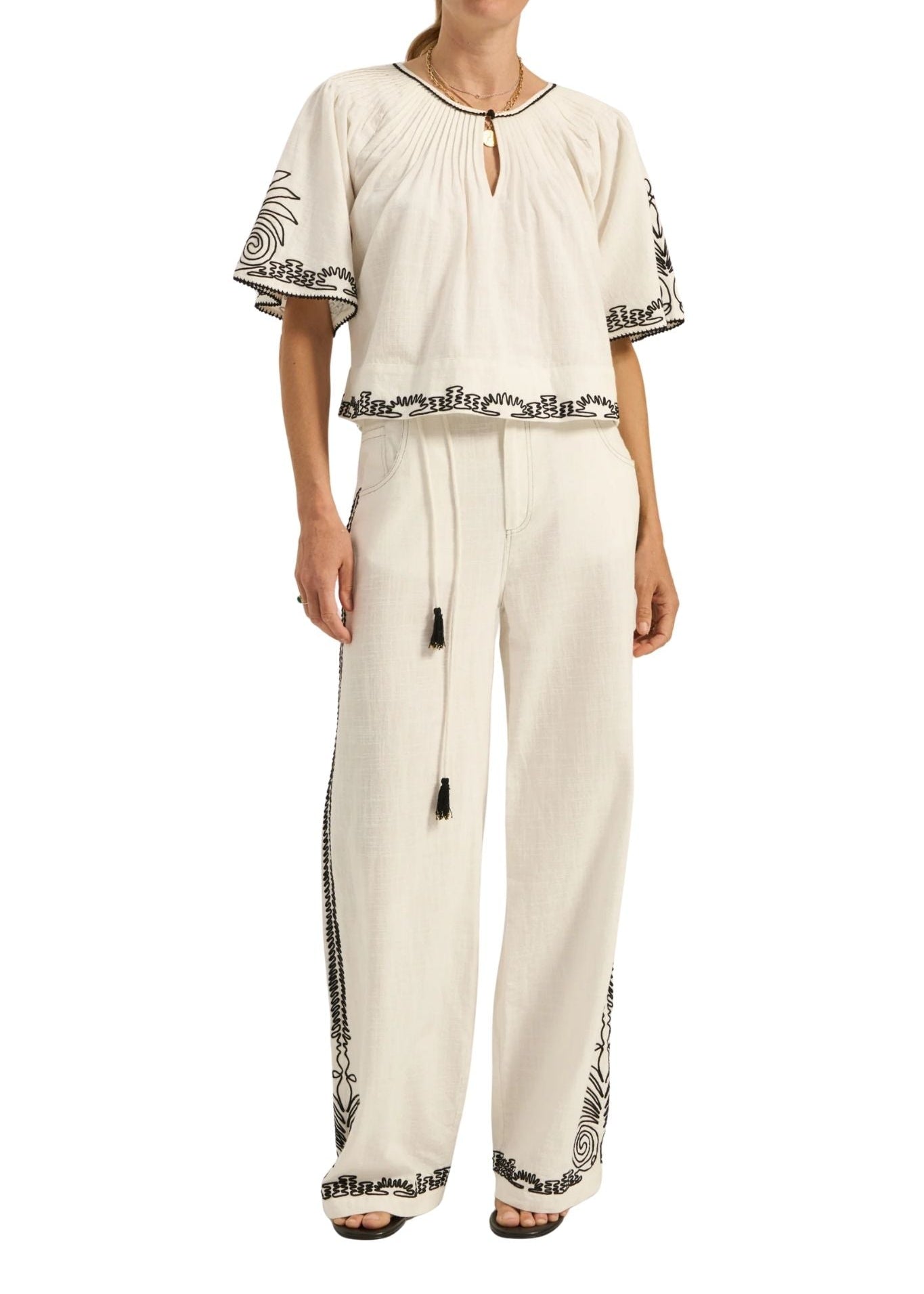 Ilio Nema Calliope Top - Dori Embroidery - Vermillion