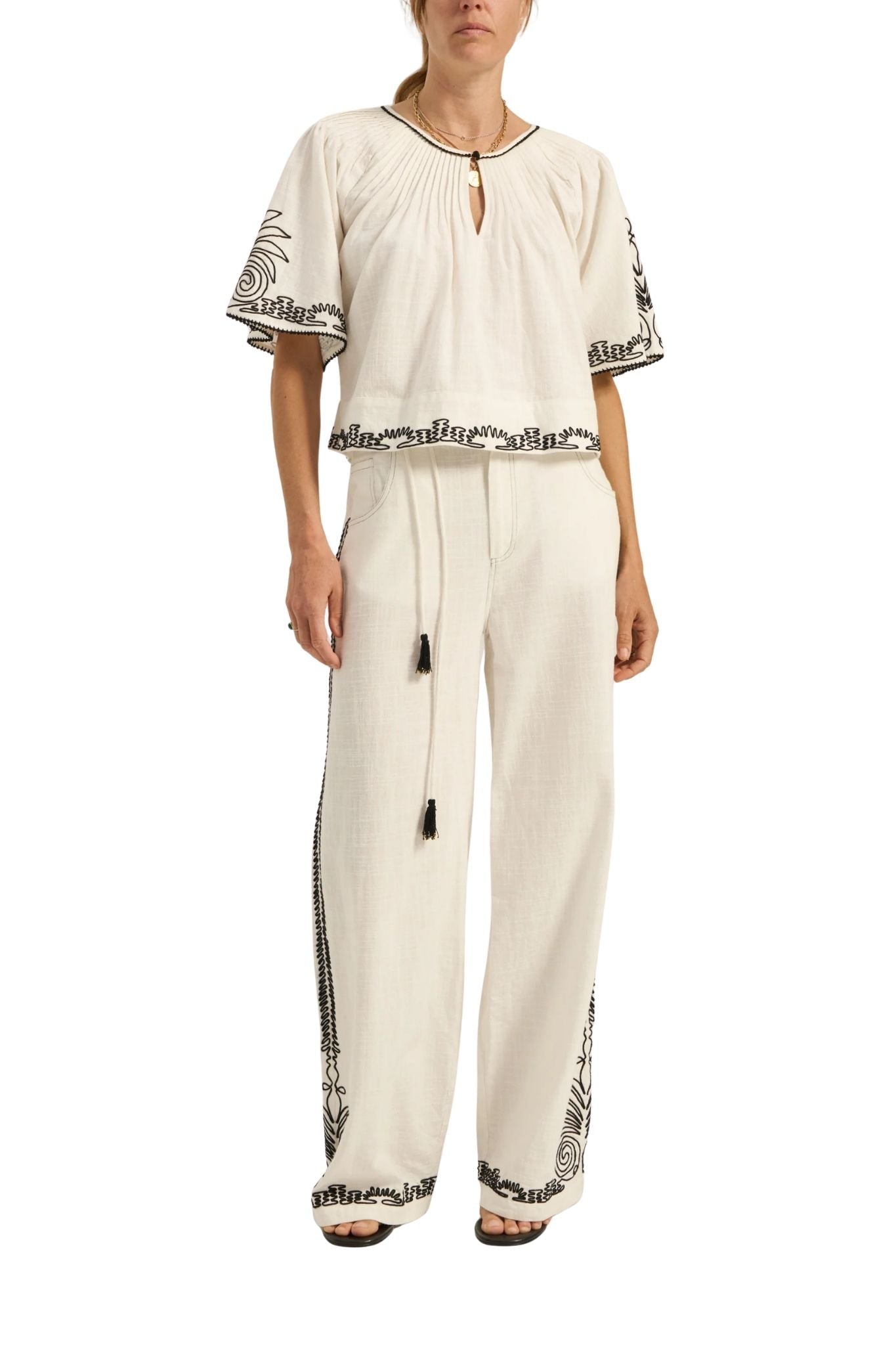 Ilio Nema Calliope Top - Dori Embroidery - Vermillion