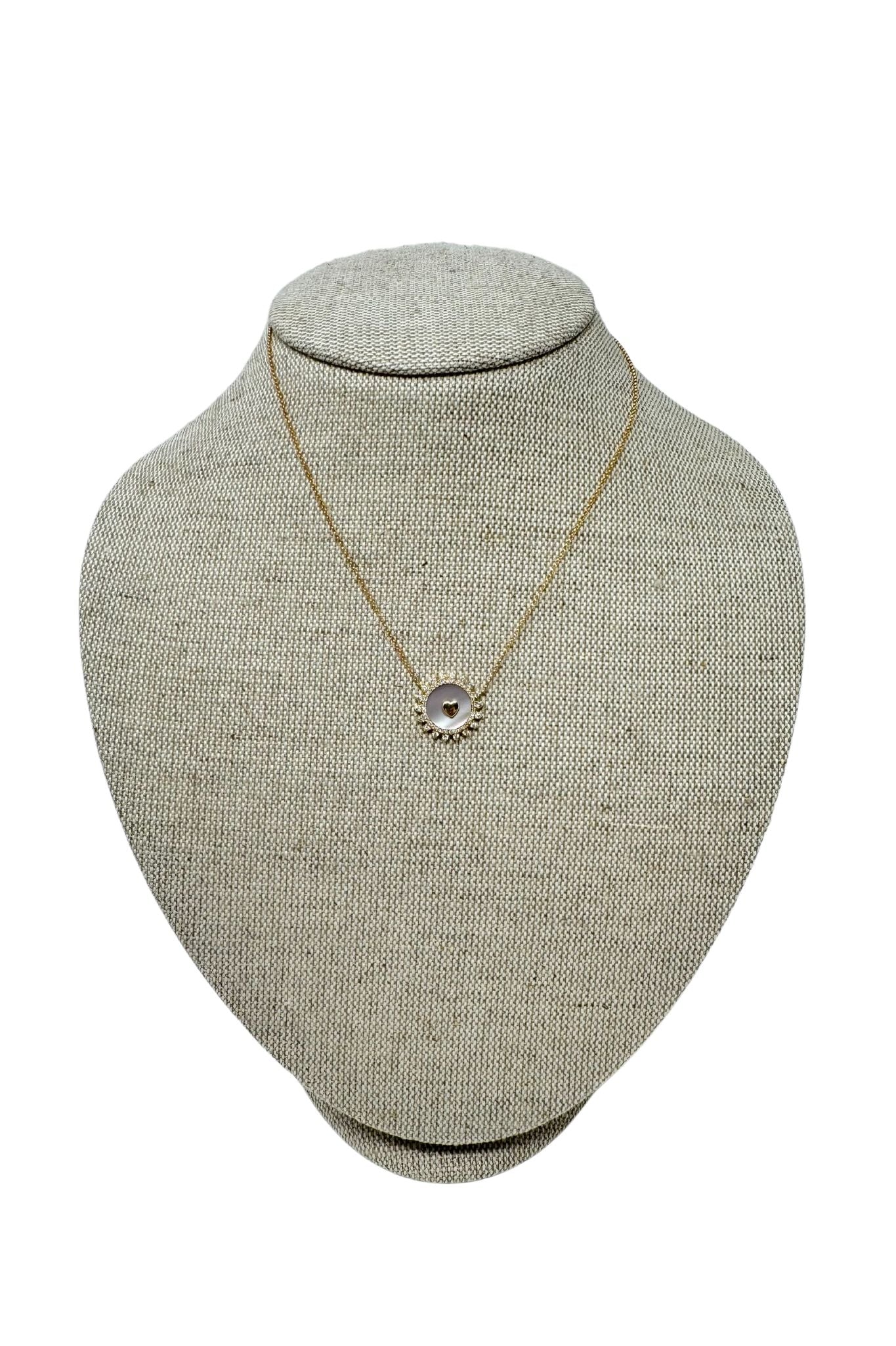 Jen Collection 14k Yellow Gold Diamond and Pearl Cameo with Heart Center Necklace - Vermillion