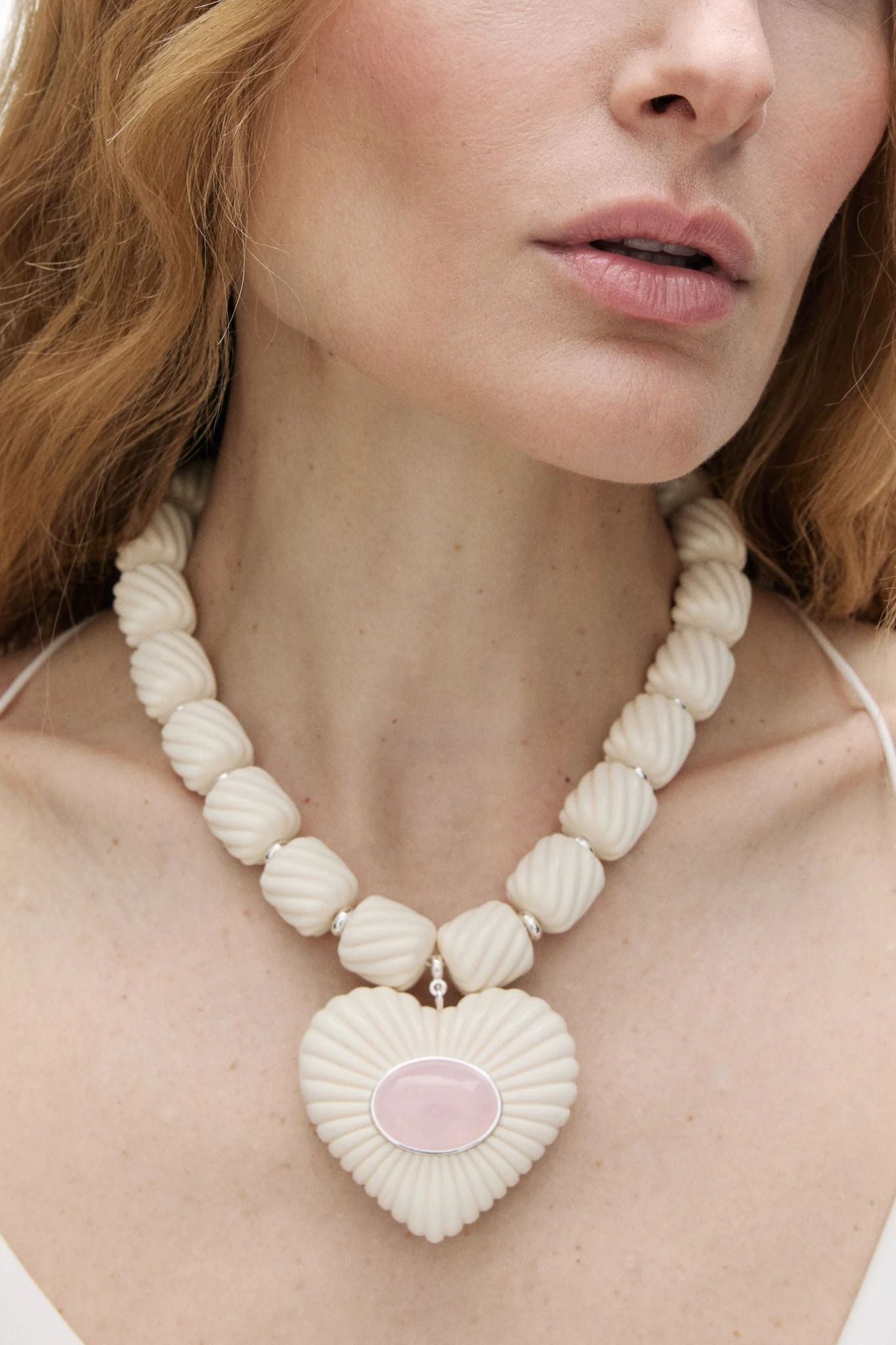 Julietta Lira Necklace - Vermillion