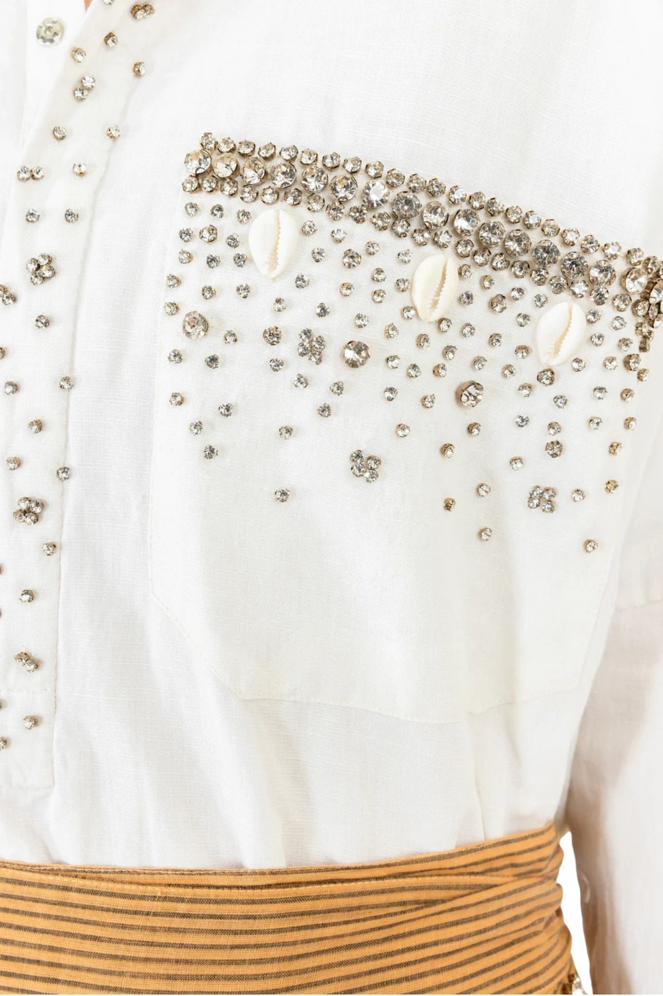 La Vie Ivory Rhinestone Shells Boyfriend Shirt - Vermillion