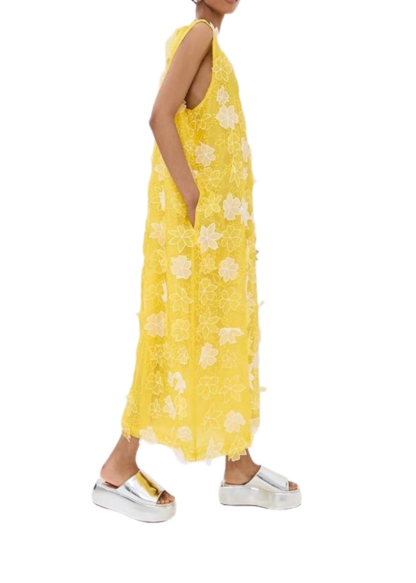 La Vie Mod Flower Sequin Mini A - Line Dress - Vermillion