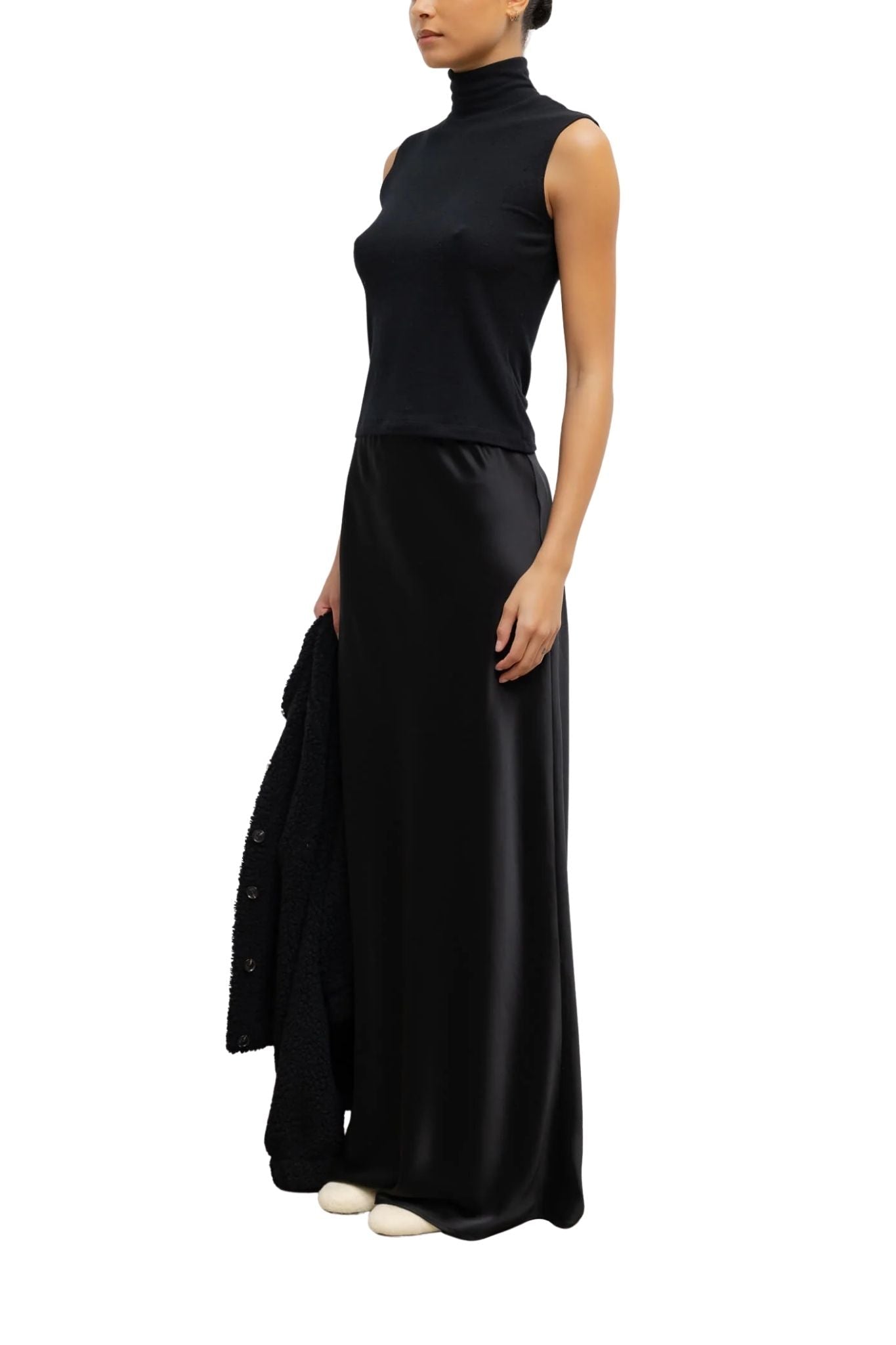 LeSet Lauren Sleeveless Turtleneck - Vermillion