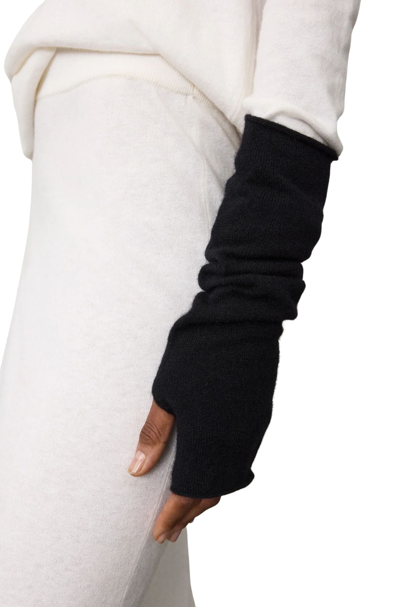 Lisa Yang Arm Warmers - Vermillion