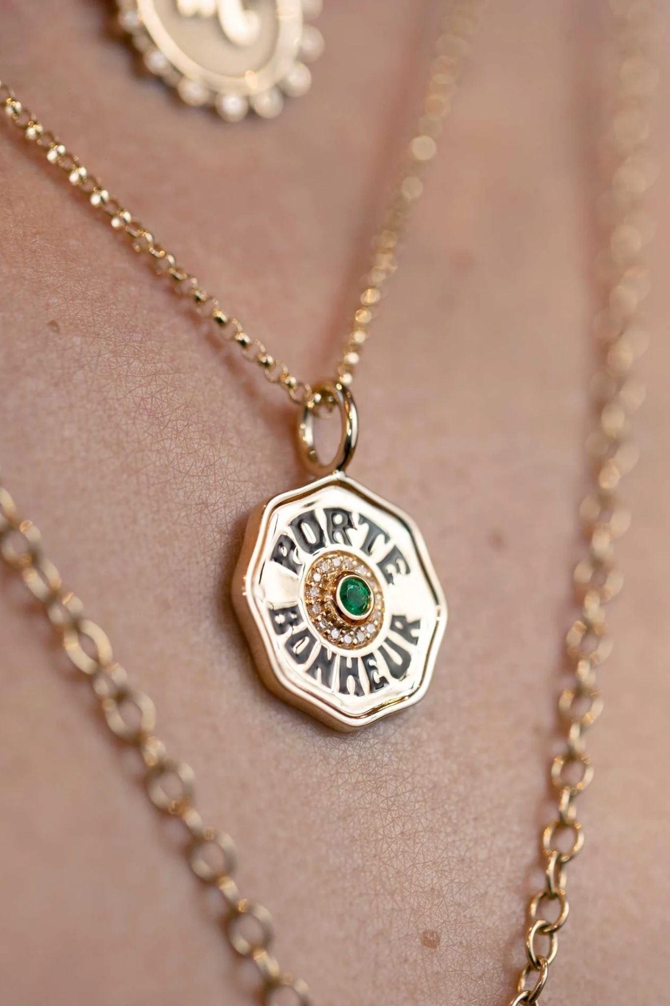 Marlo Laz Mini Diamond Halo Porte Bonheur Charm Emerald - Vermillion