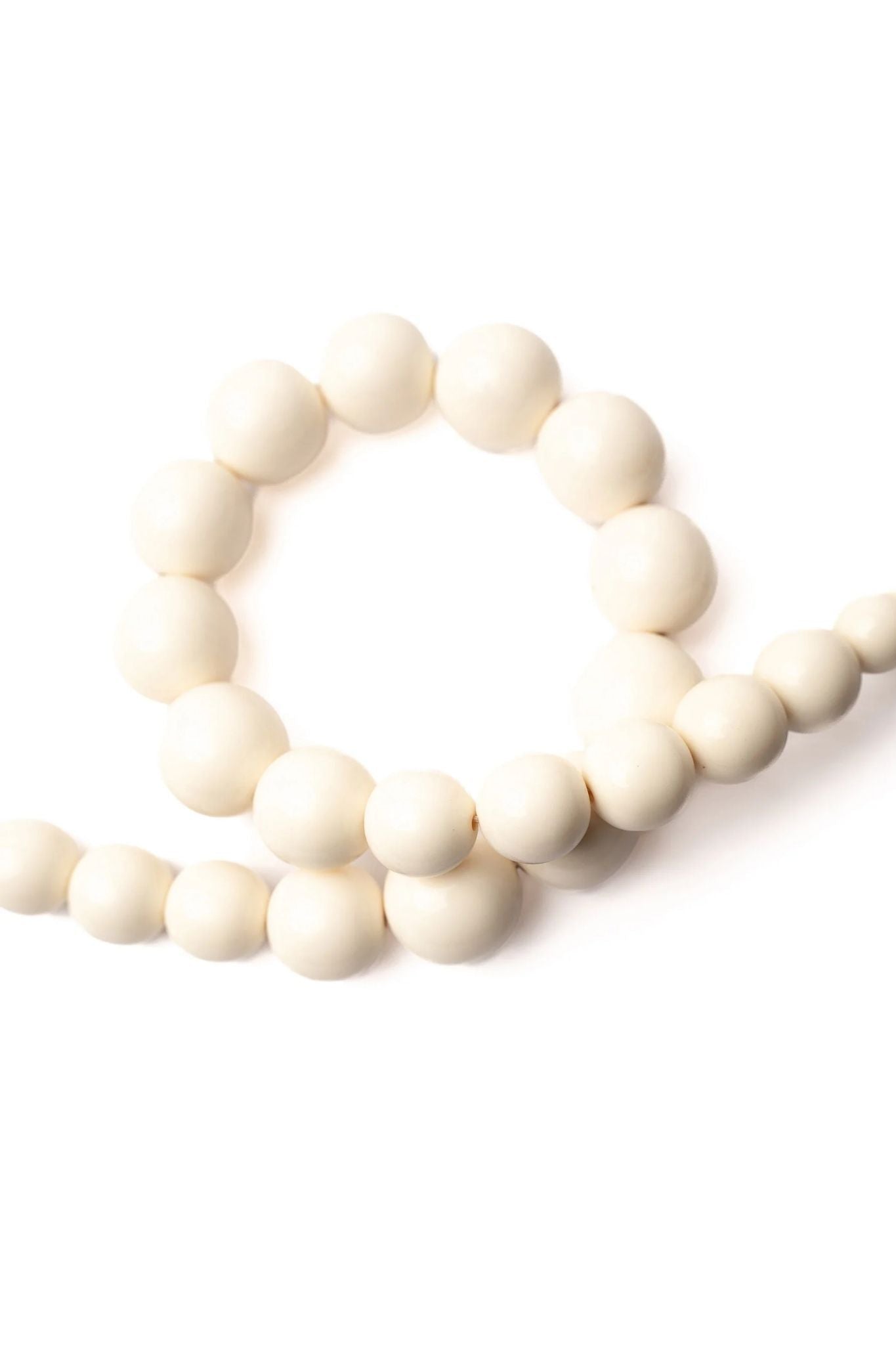 Megan Park Graded Resin Bead Necklace - Vermillion