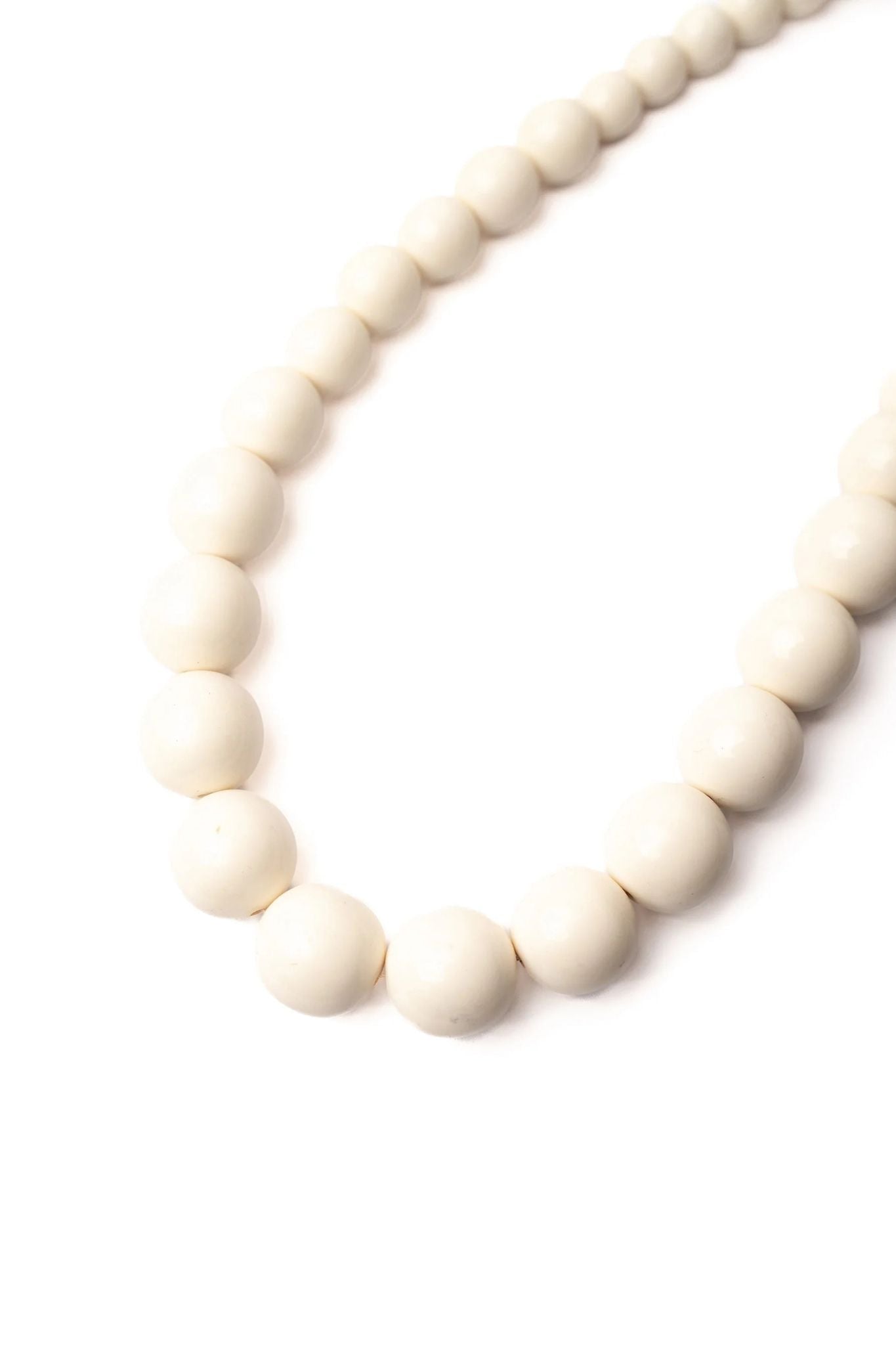 Megan Park Graded Resin Bead Necklace - Vermillion