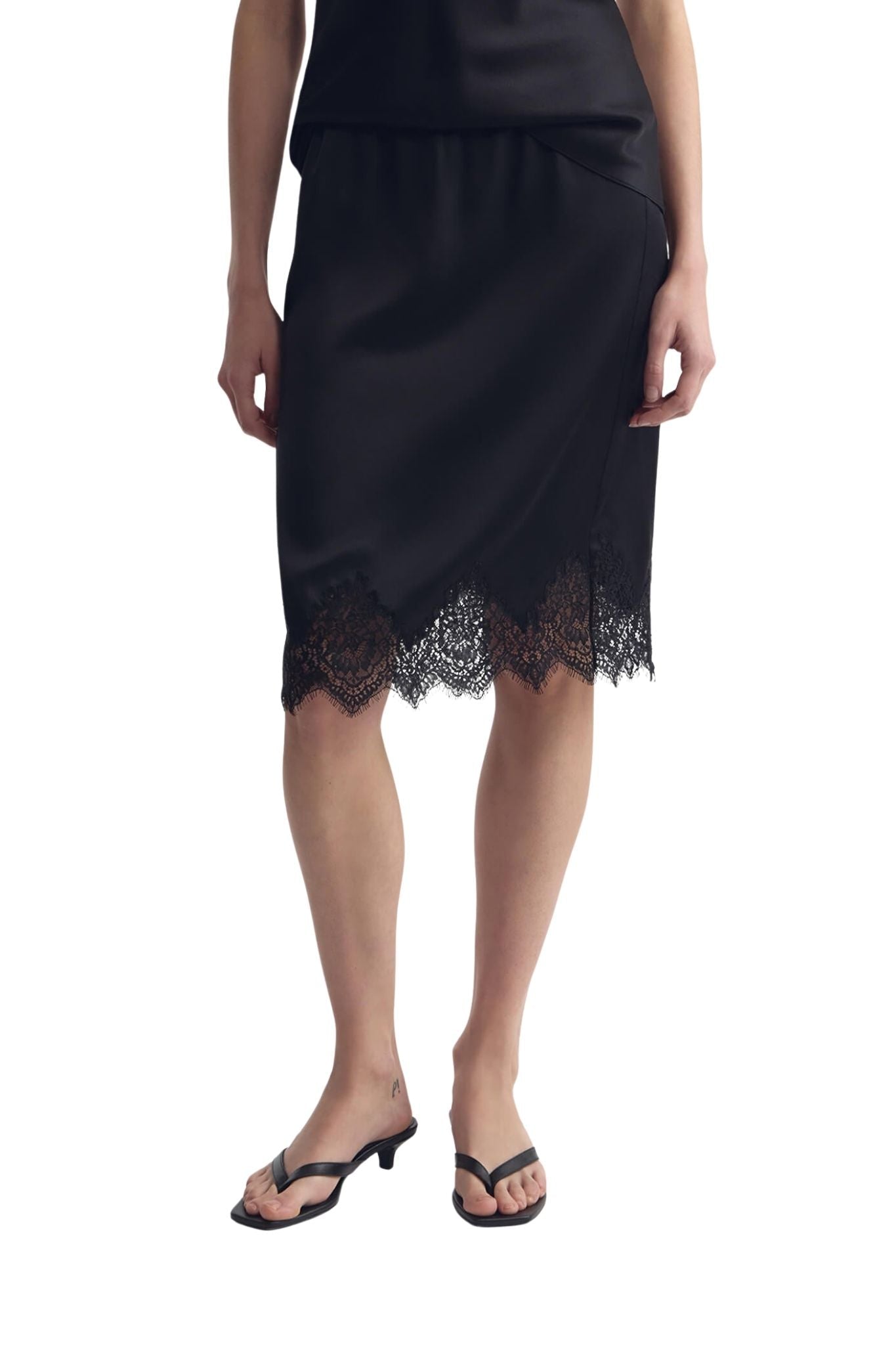 Nili Lotan Thea Lace Skirt - Vermillion