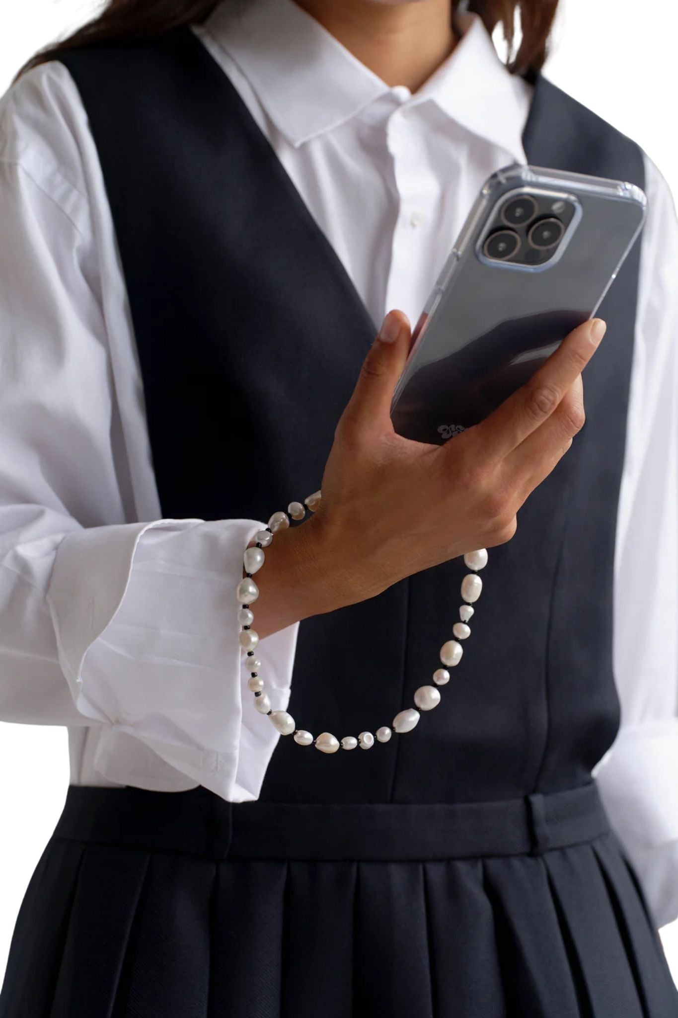 Ossa Multi Pearl Wristlet - Vermillion