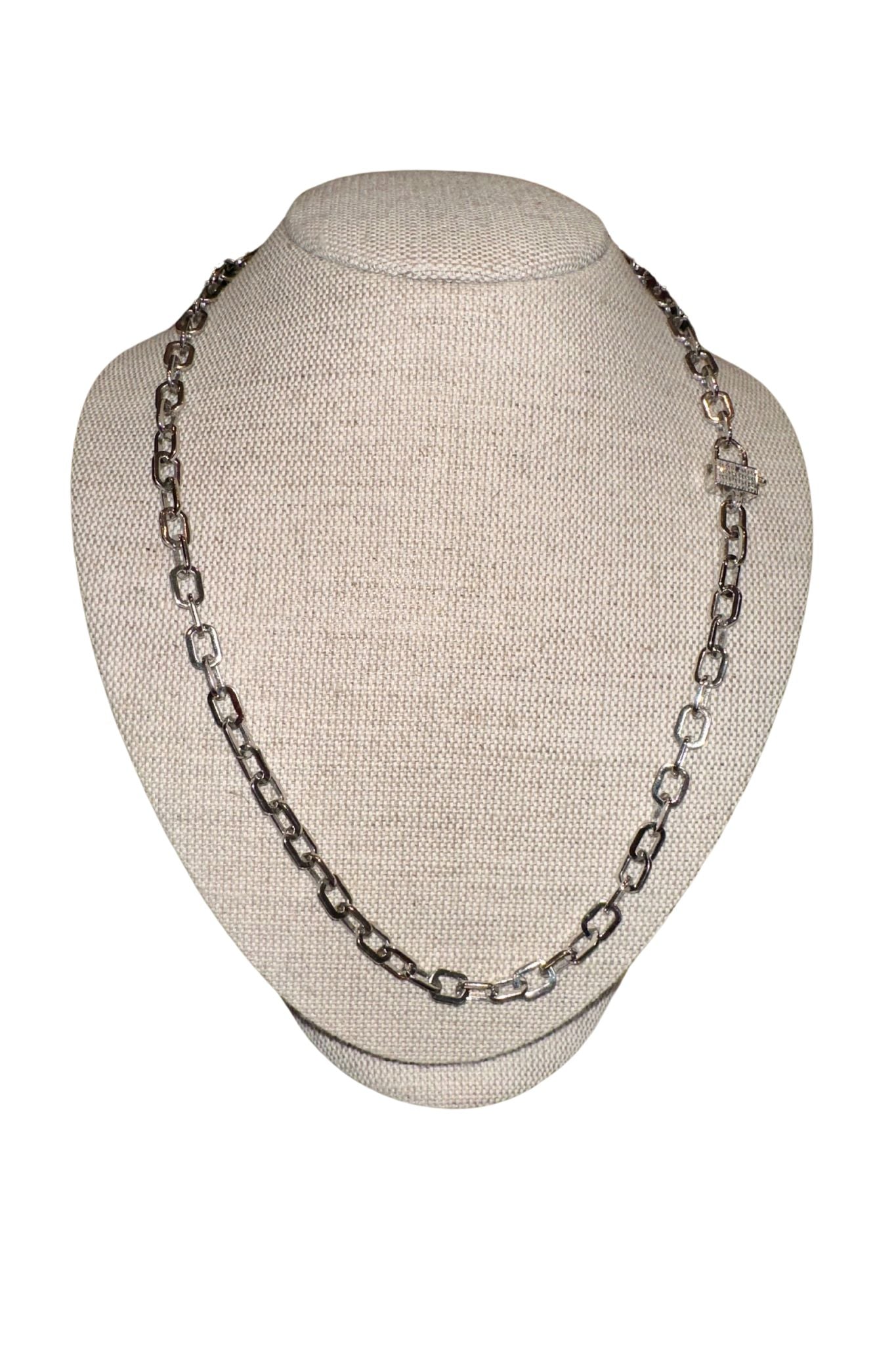 The Woods 22" Silver Link Chain with Lock Clasp - Vermillion