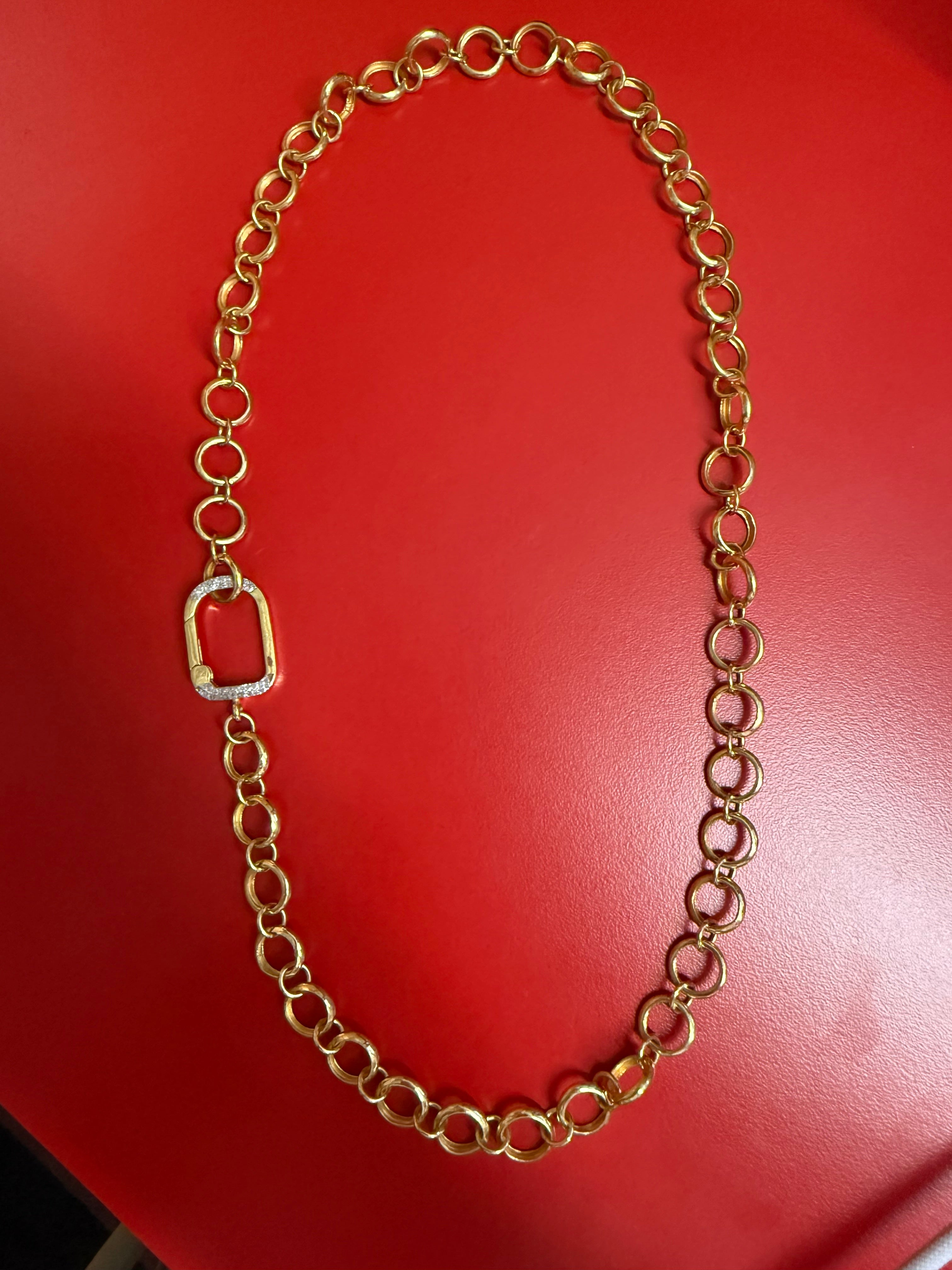 The Woods Brass Chain with large Pave hook V - buy - Vermillion