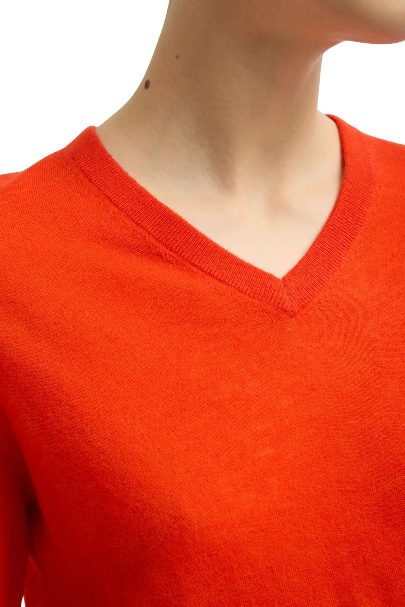 Tibi Skinlike Mercerized Wool Shrunken Vneck Sweater - Vermillion