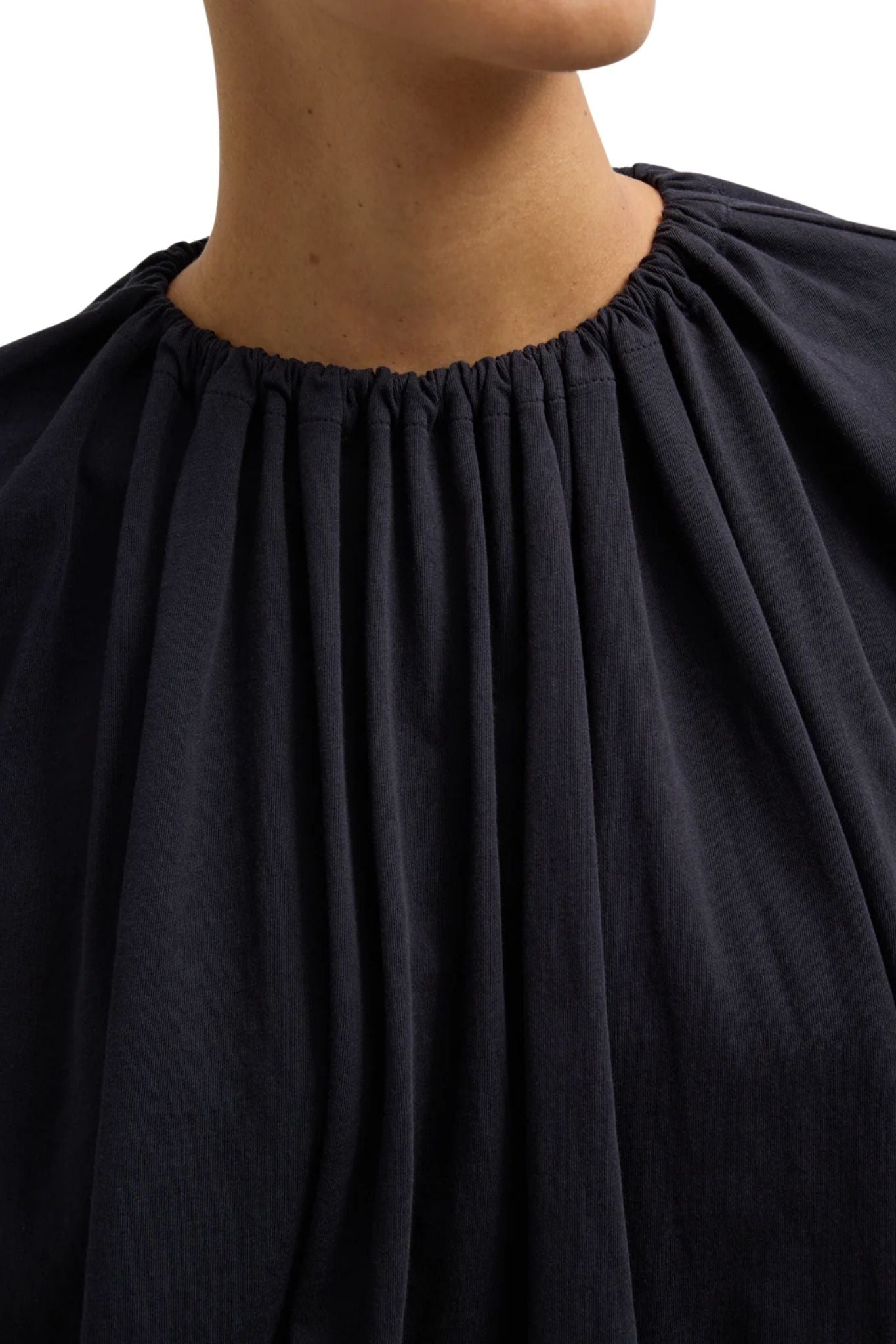 Tibi Tshirt Program Shirred Neck Circular Top Dark Navy - Vermillion
