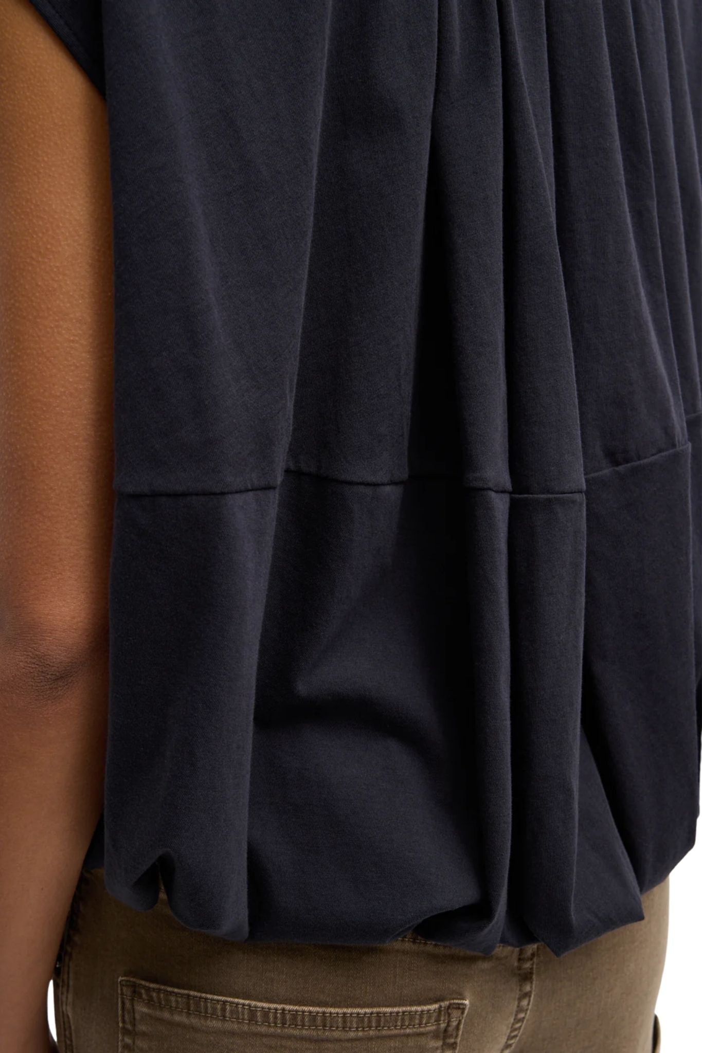 Tibi Tshirt Program Shirred Neck Circular Top Dark Navy - Vermillion