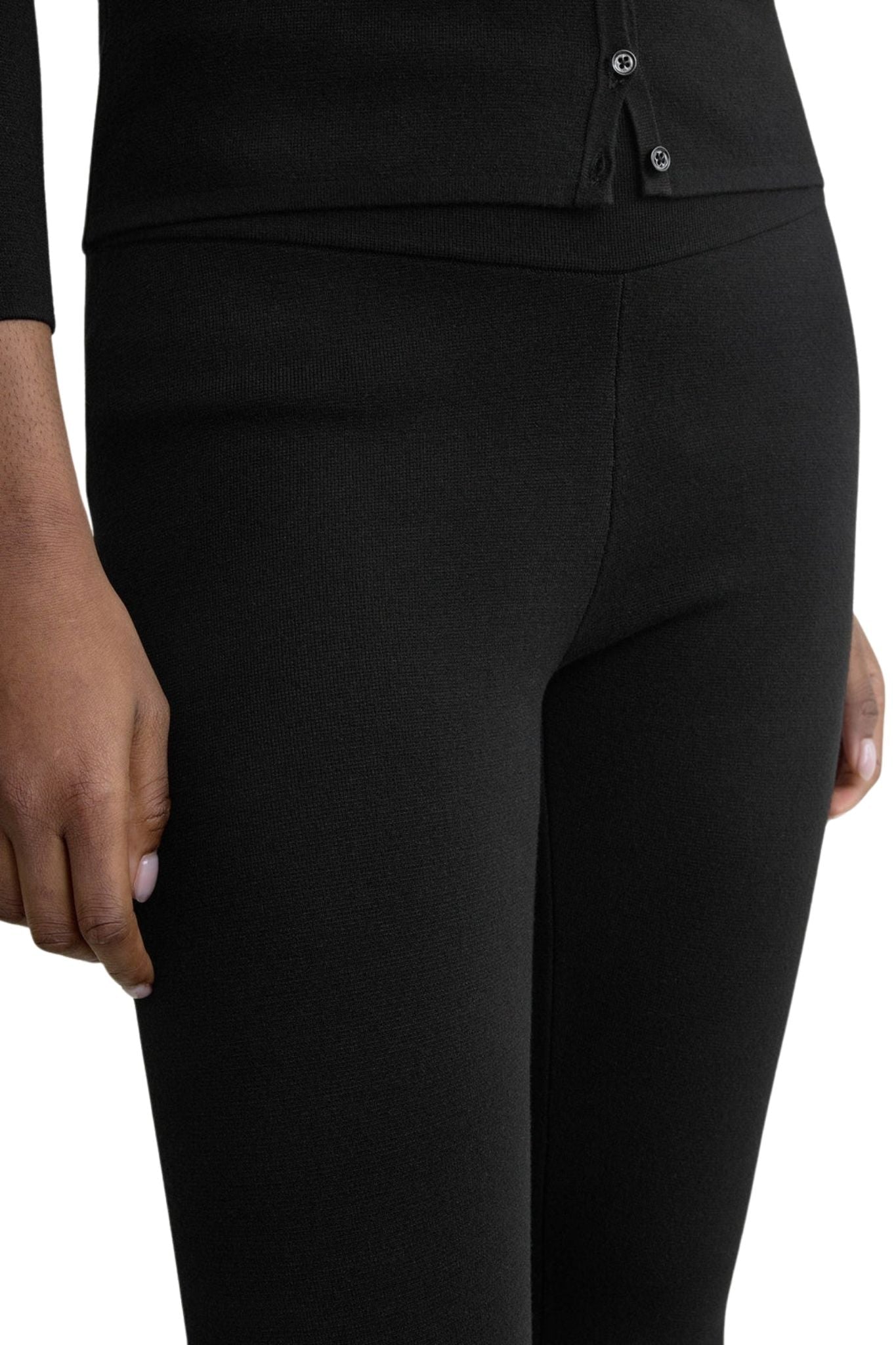 Toteme Capri Knit Leggings - Vermillion