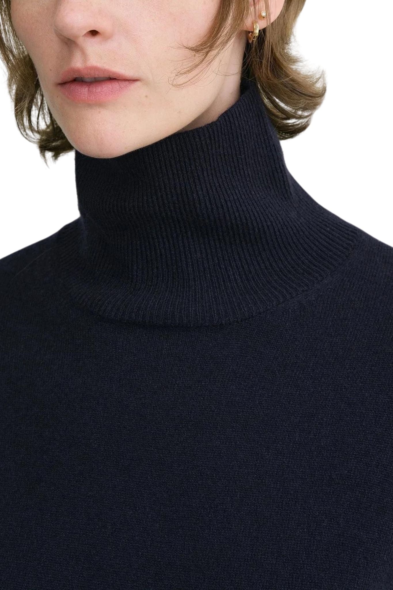 Toteme Cropped Turtleneck - Vermillion