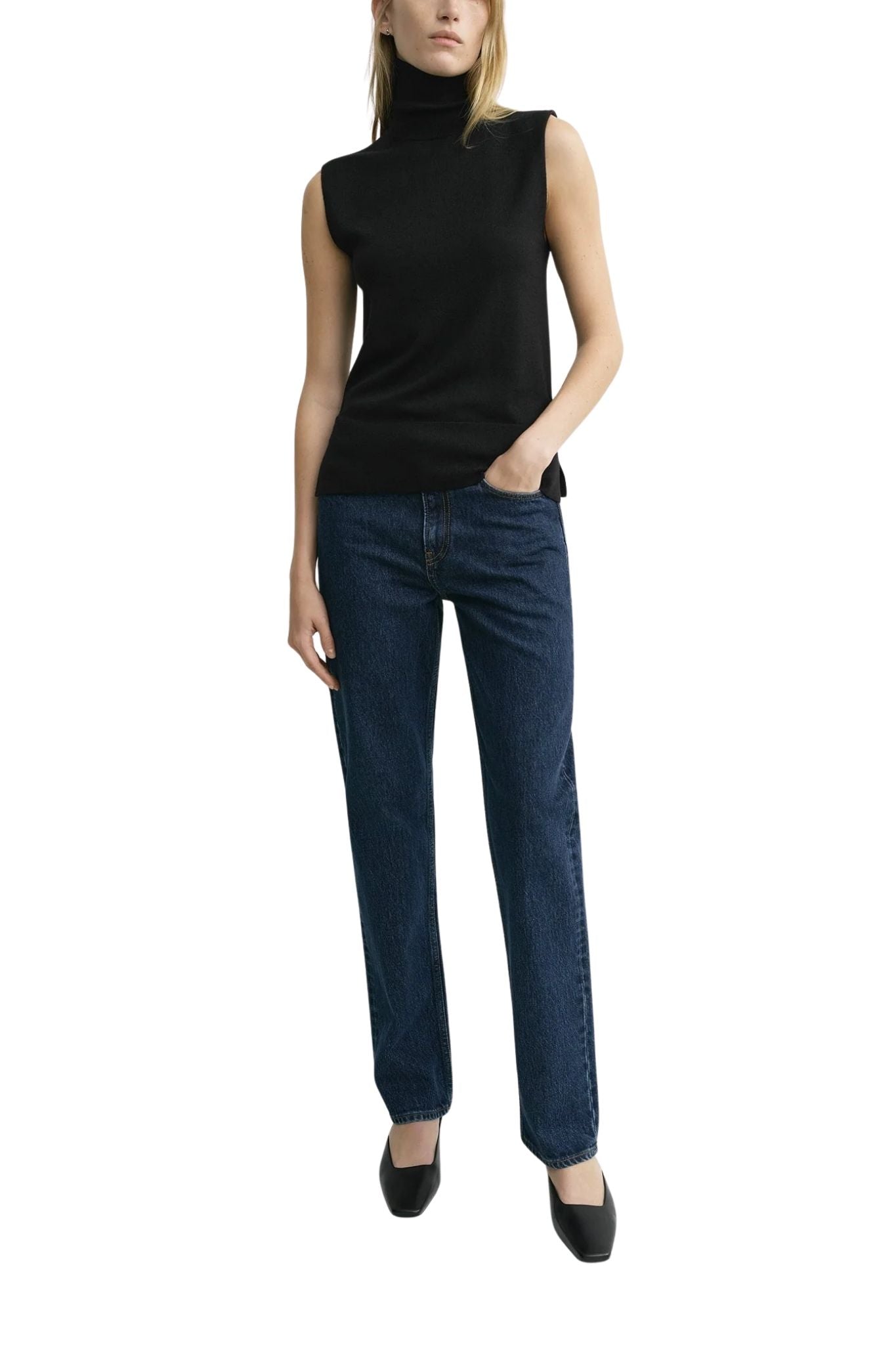 Toteme Sleeveless Fine Turtleneck - Vermillion