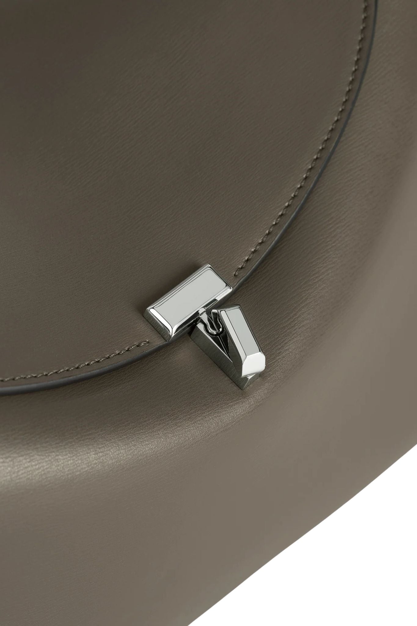 Toteme T - Lock Grained Leather Top - Handle - Vermillion