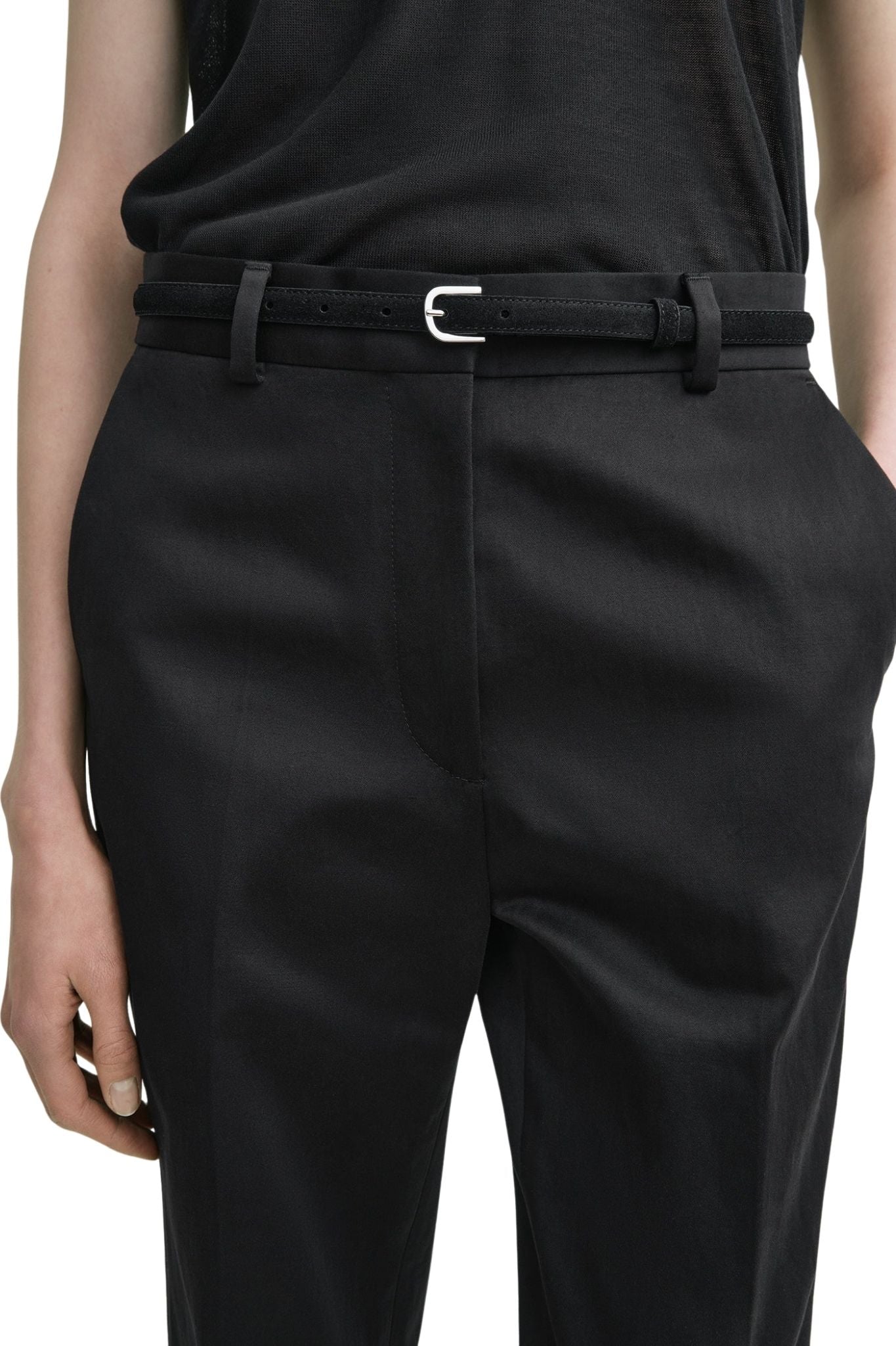 Toteme Thin Suede Belt - Vermillion