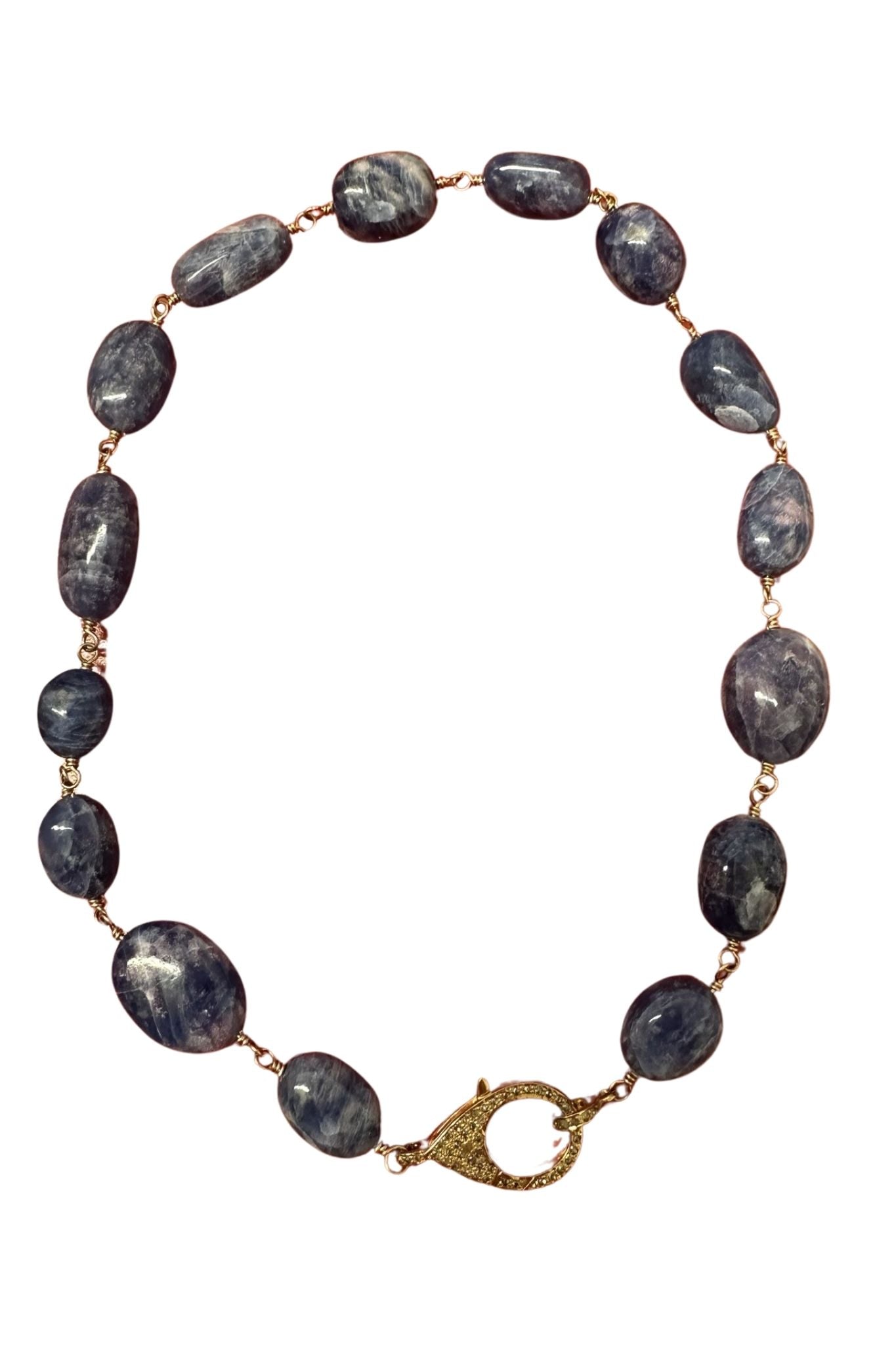 V11353 The Woods TS Hackmanite Necklace - Vermillion