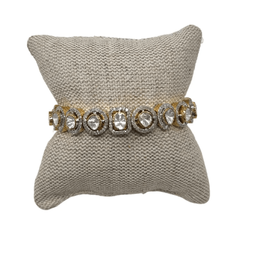 V601B The Woods Diamond Cuff - Vermillion